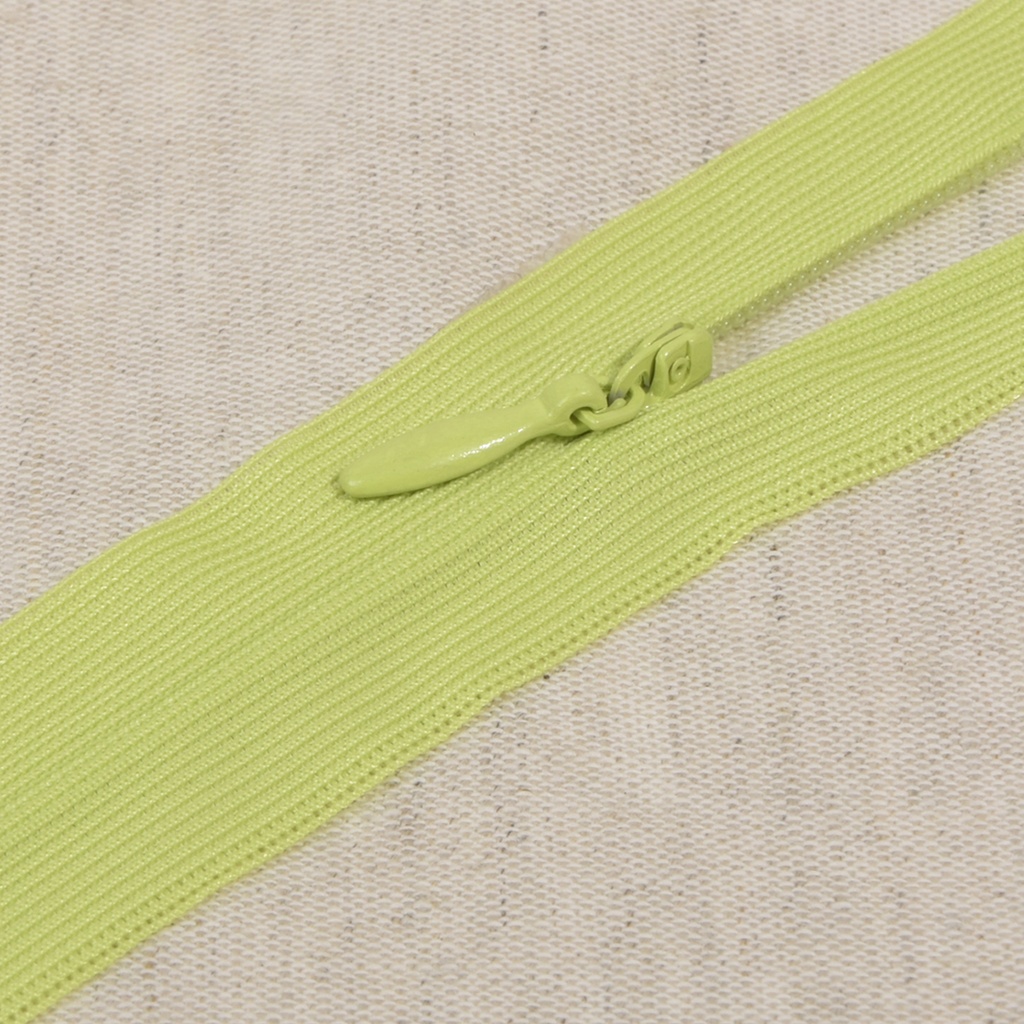 Seam-covered zipper G22 pepper green