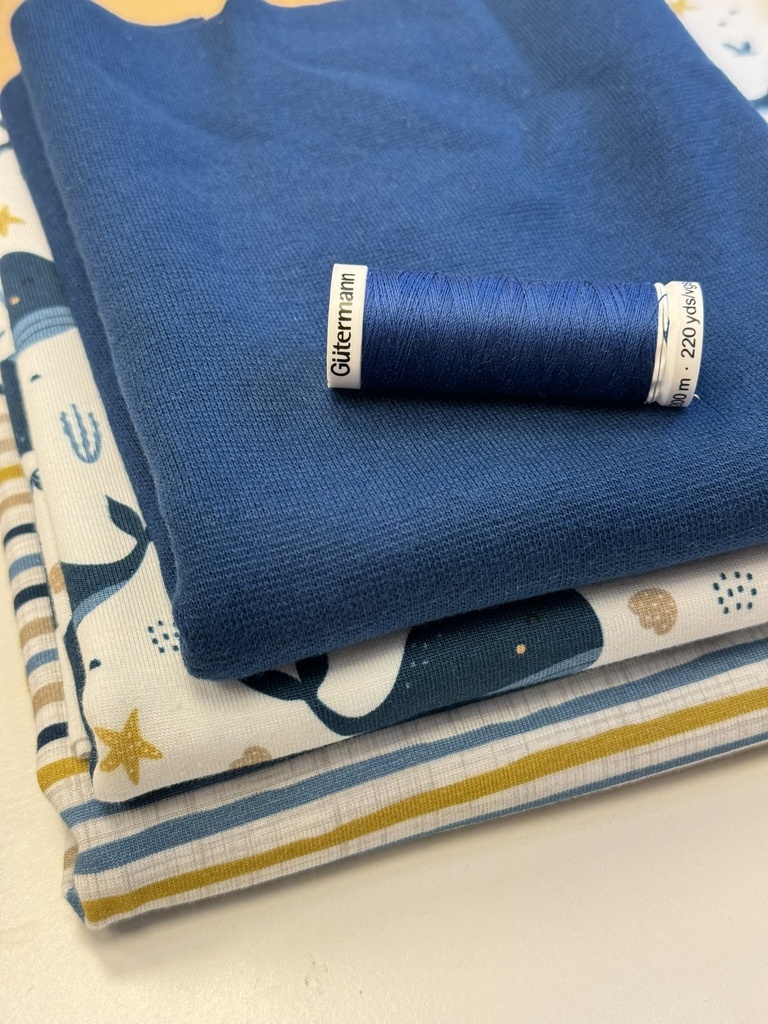 Fabric pack | Jersey maritime whales, stripes including cuffs and matching yarn