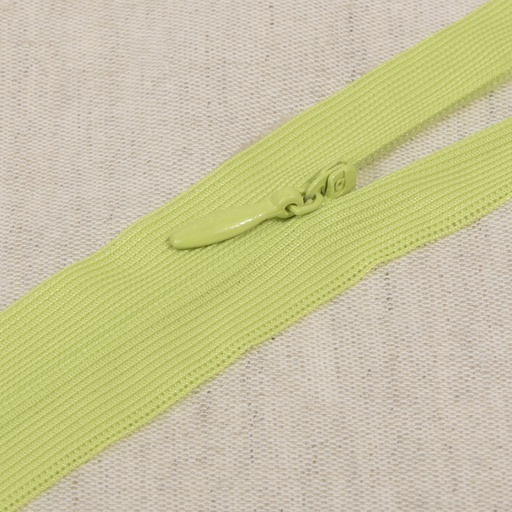 [RVSTEINT22F874] Fermeture éclair recouverte de coutures G22 vert poivre